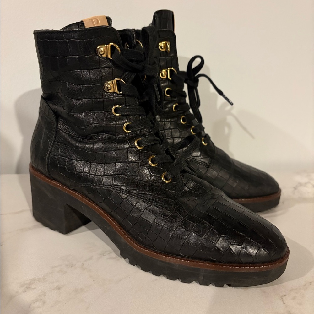 Ron White Black Croc-Embossed Lace-Up Boots